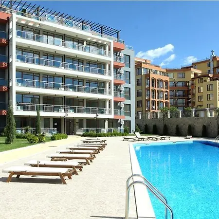 Apartment In Sun Waves Burgas City