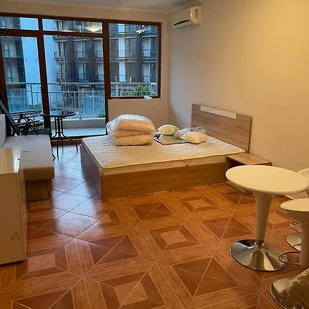 Apartment In Sun Waves Burgas City