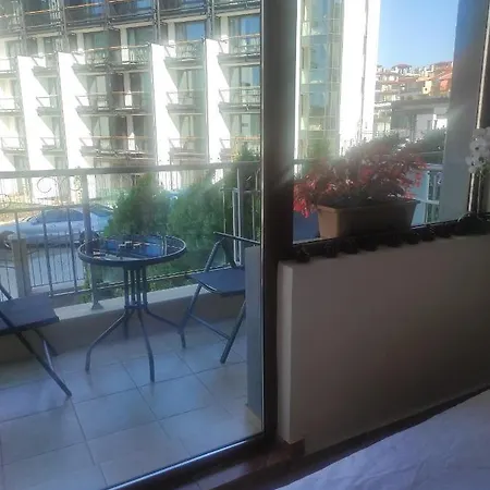 Apartment In Sun Waves Burgas City