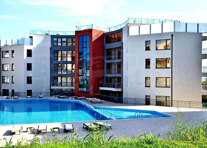 In Sun Waves * بورغاس